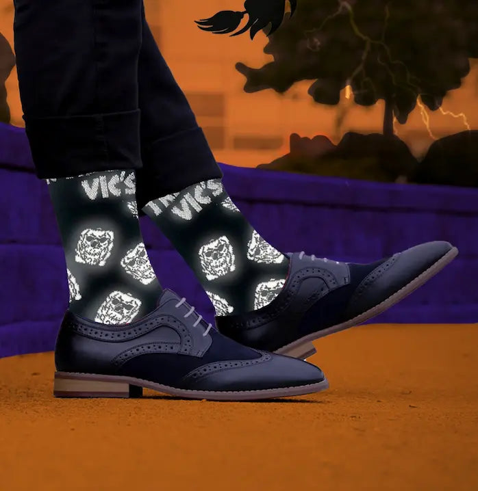SKULL MUG SOCKS (GLOW IN THE DARK) Trader Vic's