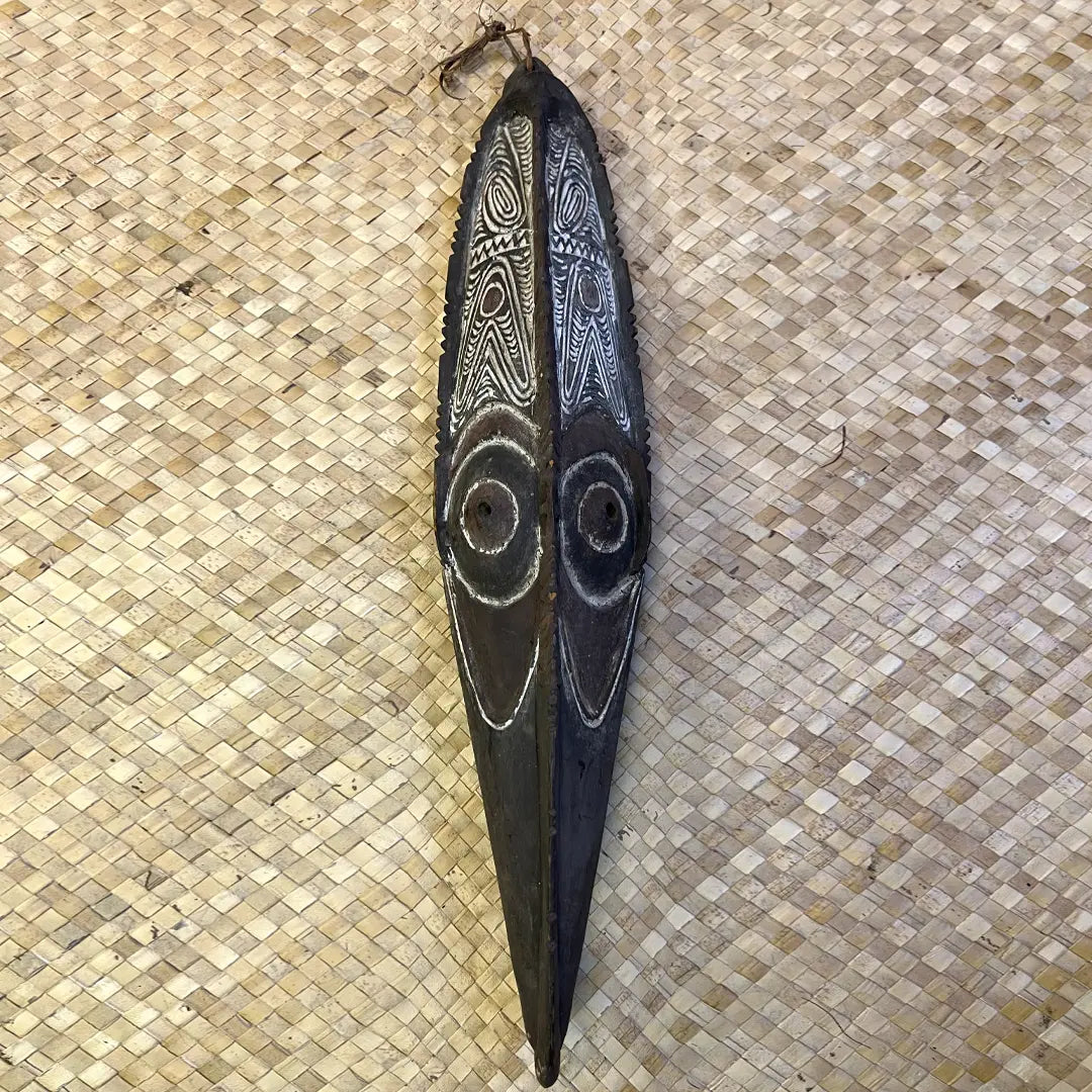 PAPUA NEW GUINEA LARGE MASK 8 - Trader Vic's