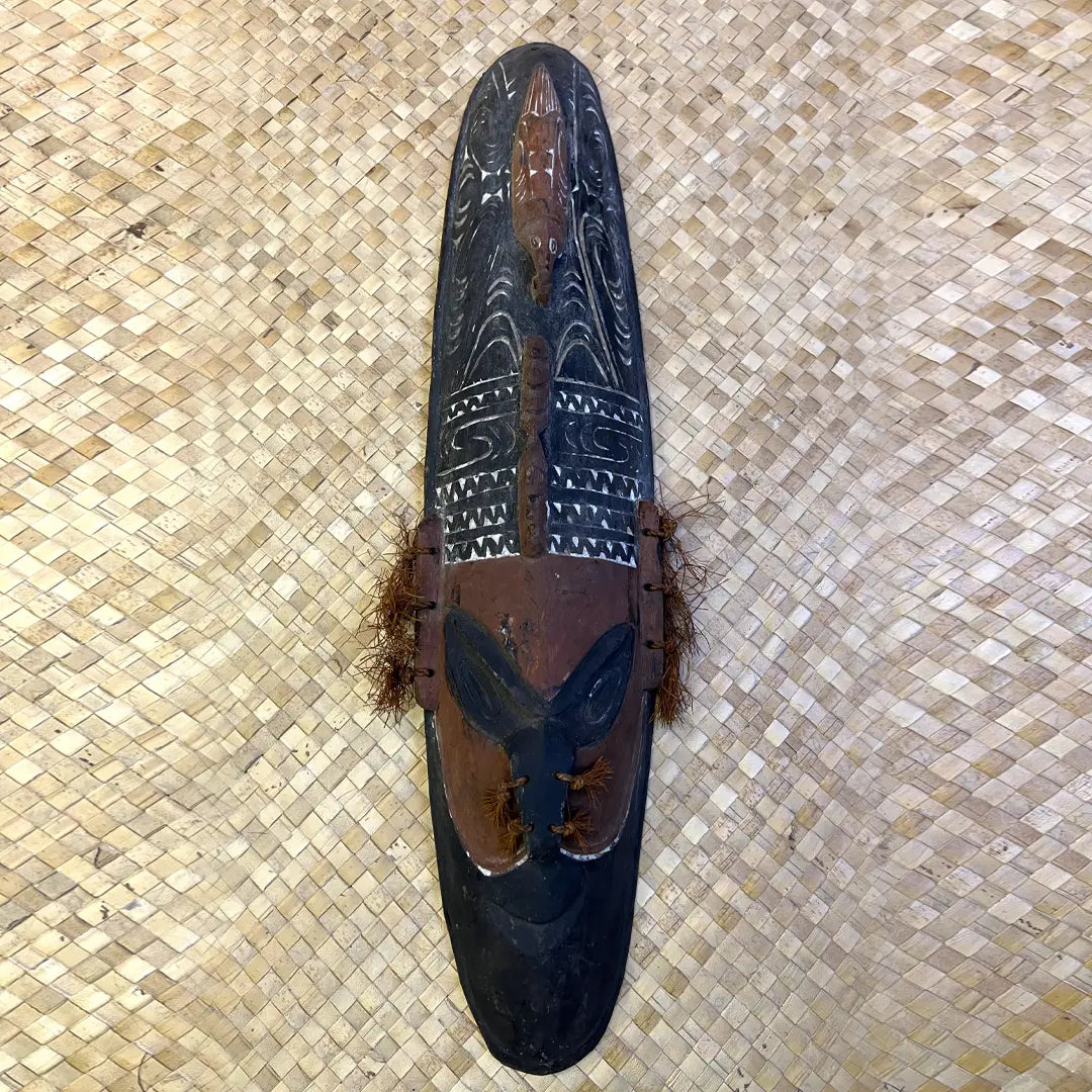 PAPUA NEW GUINEA MEDIUM MASK 8 - Trader Vic's