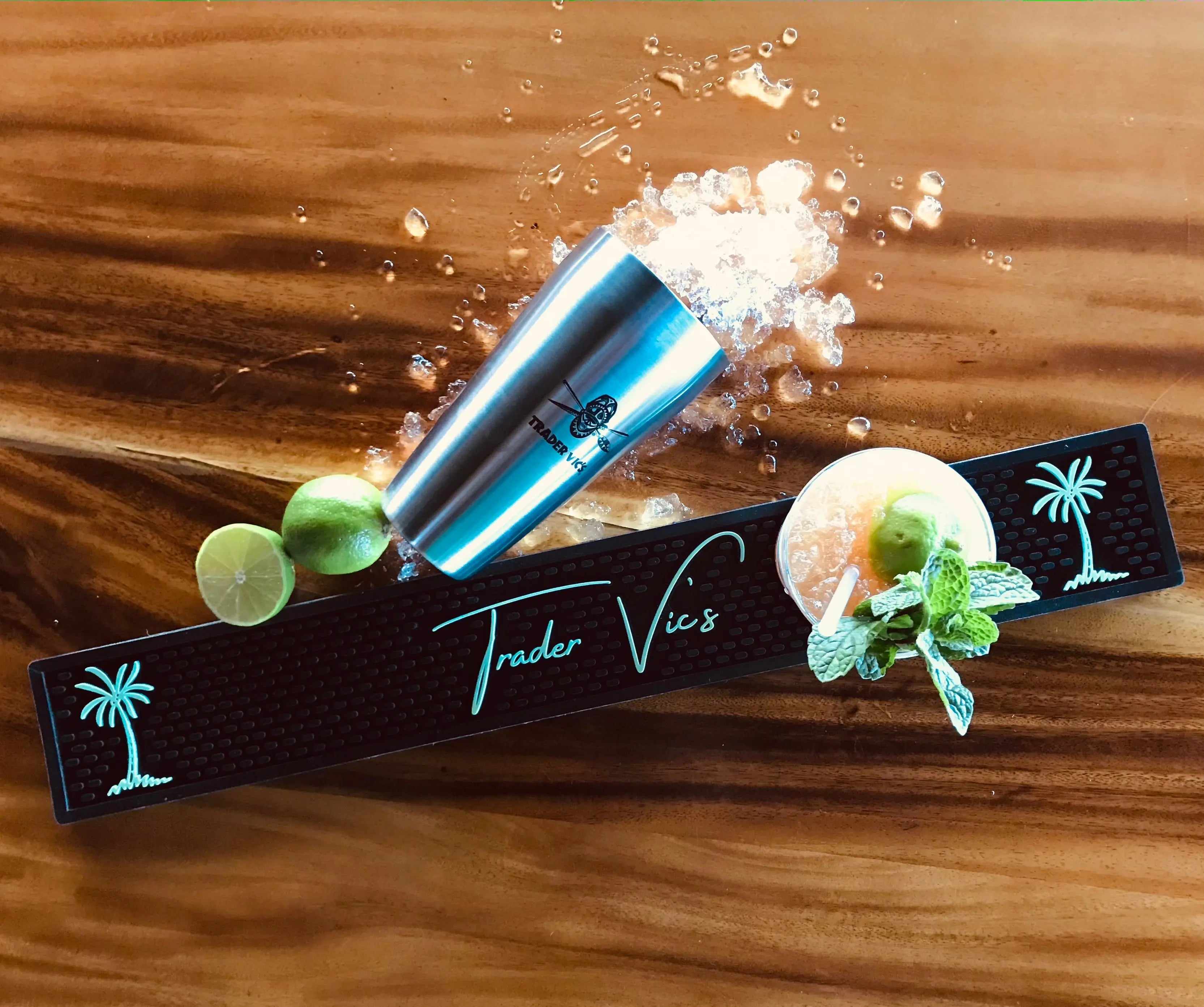 BARTENDING-ESSENTIALS Trader Vic's